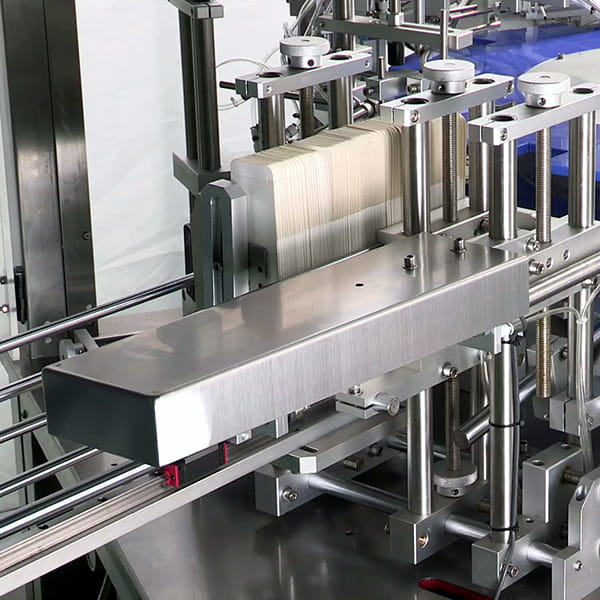 Vertical Cartoning Machine - Packaging Machine - 1