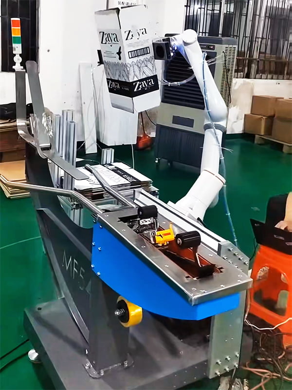 Box Folding Robot - Packaging Machine - 26