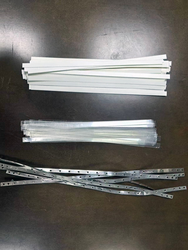 Cling Film Cutter Blade Binding Machine - Packaging Machine - 16 automatic-pvc-plastic-cutter-blade-binding-machine-5