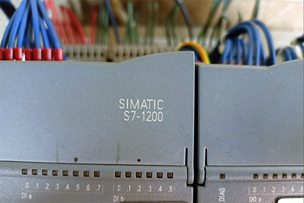 siemens-simatic-s7-1200-plc-0