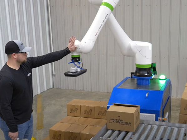 palletizing-cobot-0